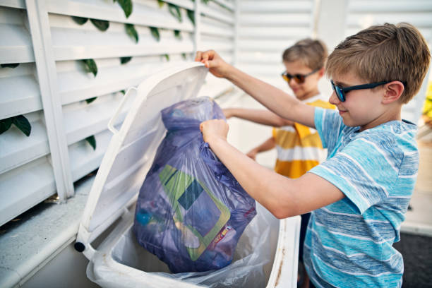 Best Junk Hauling Services  in Walkerton, IN